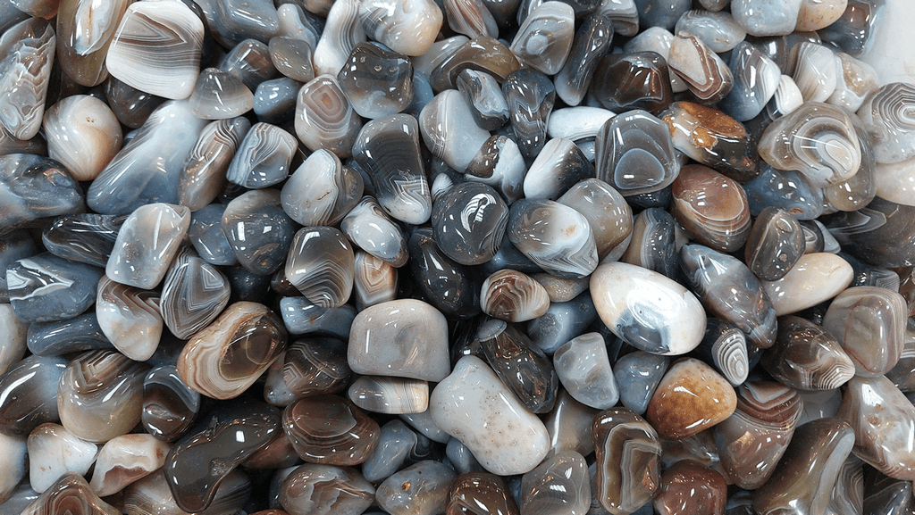  קריסטל אגת בוטאצינה לאיזון קרקוע ולהסתגלות לשינויים בחיים CR00051A