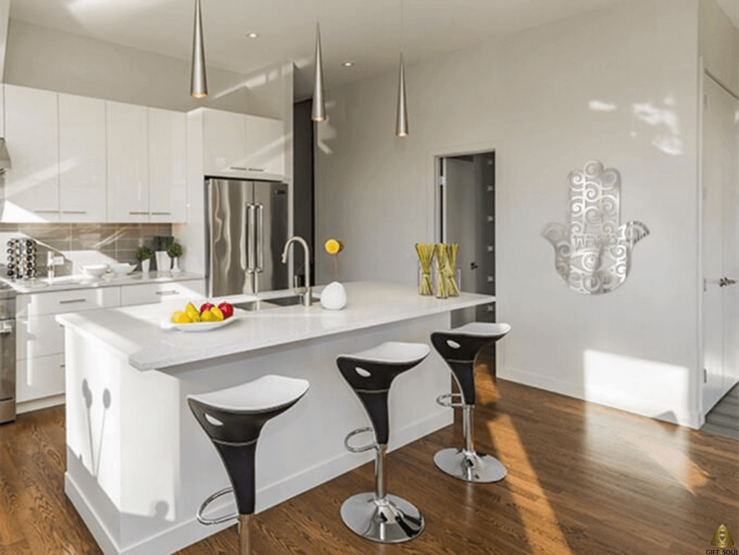  מעוצבת בהתאמה אישית  חמסה לקיר עם ברכה והקדשה כסף הדמייה