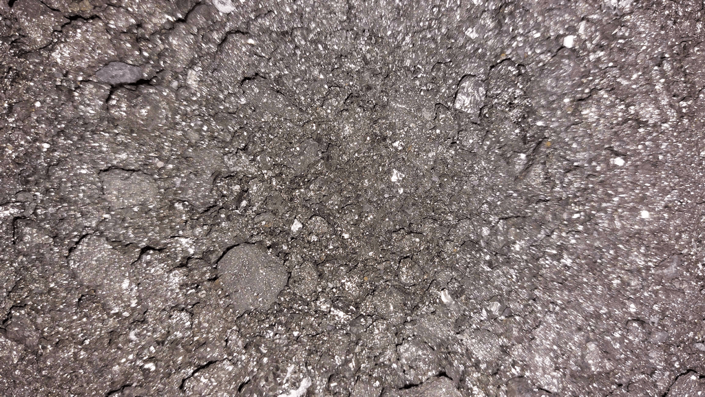 קריסטל אבן פיריט זהב השוטים לזימון שפע ומימוש הזדמנויות ולהגנה ושמירה מאנרגיות שליליות1