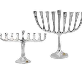 חנוכיה מתכת קלאסית מכות פטיש בסיס מעוגל