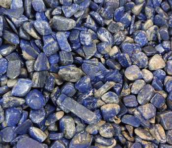 לאפיס לזולי אבן קריסטל לאמירת האמת הפנימית חידוד הראייה הרוחנית ולשמירה והגנה מאנרגיות שליליות