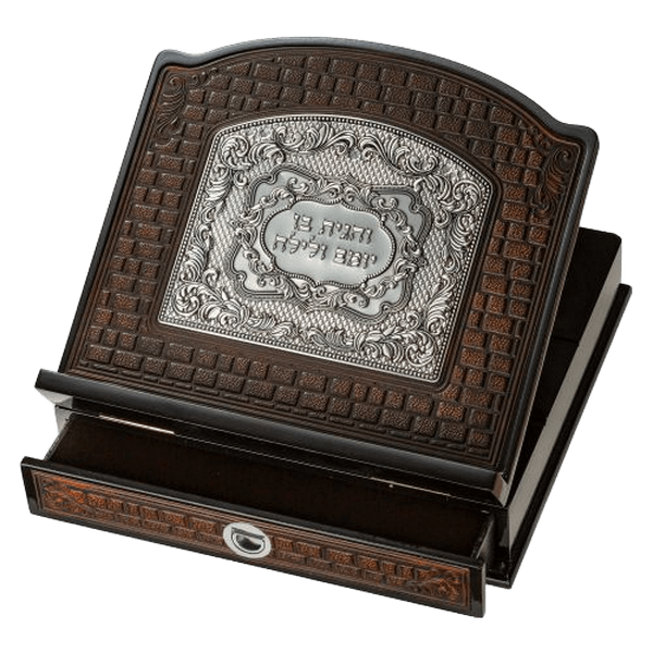 שטנדר מהגוני מפואר עם מגירת אחסון ופלקטות היכל של תורה אצלכם בבית