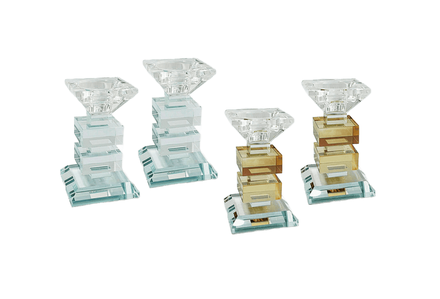 זוג פמוטי קריסטל יוקרתיים בעיצוב גיאומטרי האירו את השבת בסטייל