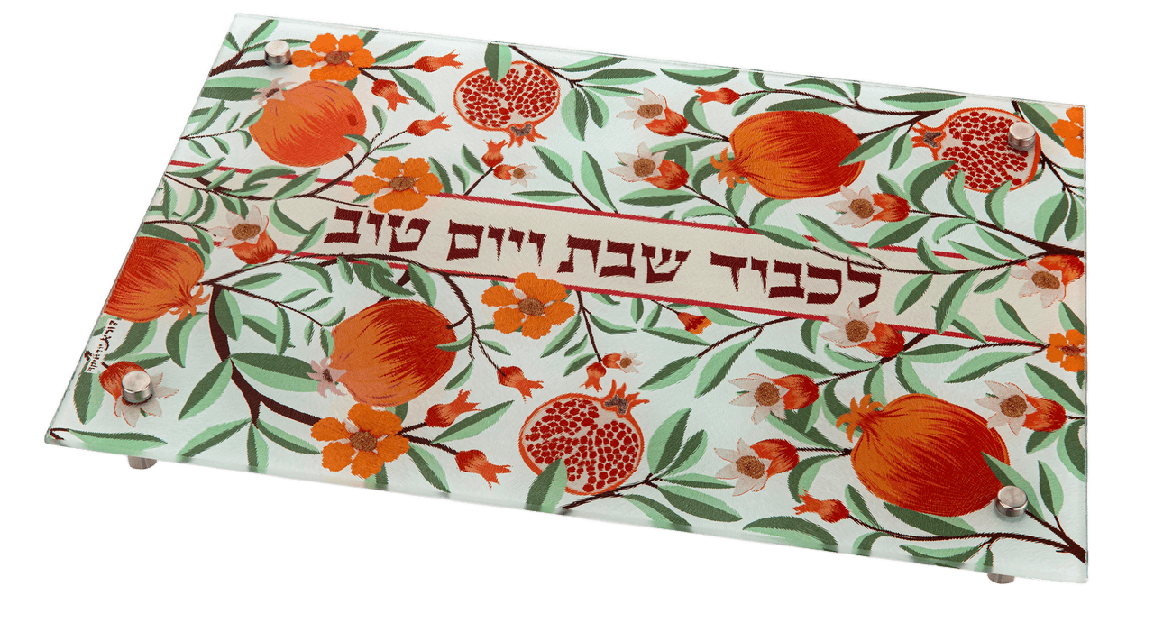 רימונים בפריחה