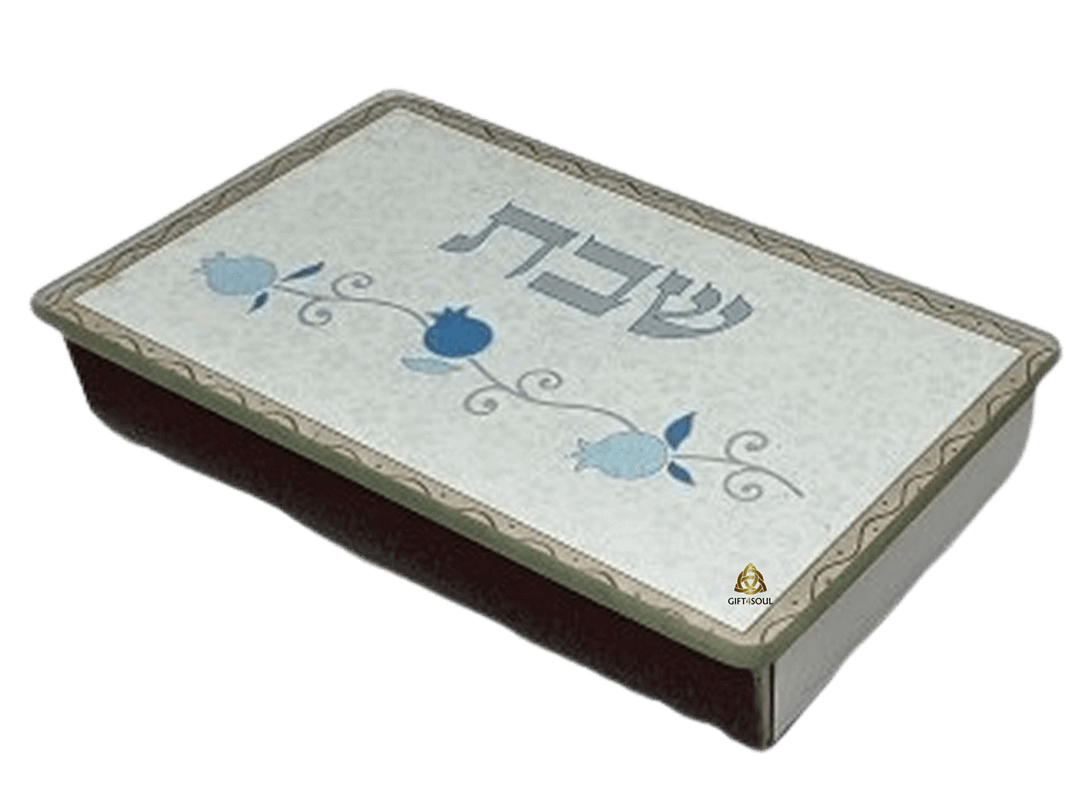 שרשרת רימונים תכלת