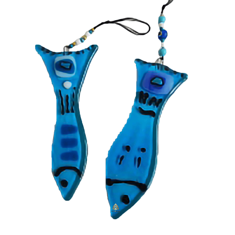 זוג דגים לתלייה זכוכית כחולה מעוצבים עם חרוזים מתנה ישראלית מקורית לבית ולמשרד