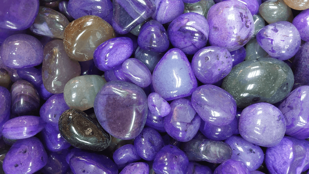 אגת סגולה אבן קריסטל אגת סגולה Agate לחידוד להרגעת המחשבות שיחרור פחדים וחידוד האינטואיציה  ויכולת התקשור