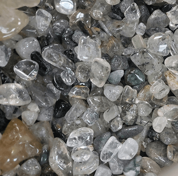 טורמלין קוורץ אבן קריסטל להגנה מאנרגיות שליליות מקרקעת ומנקה מחשבות וחסימות