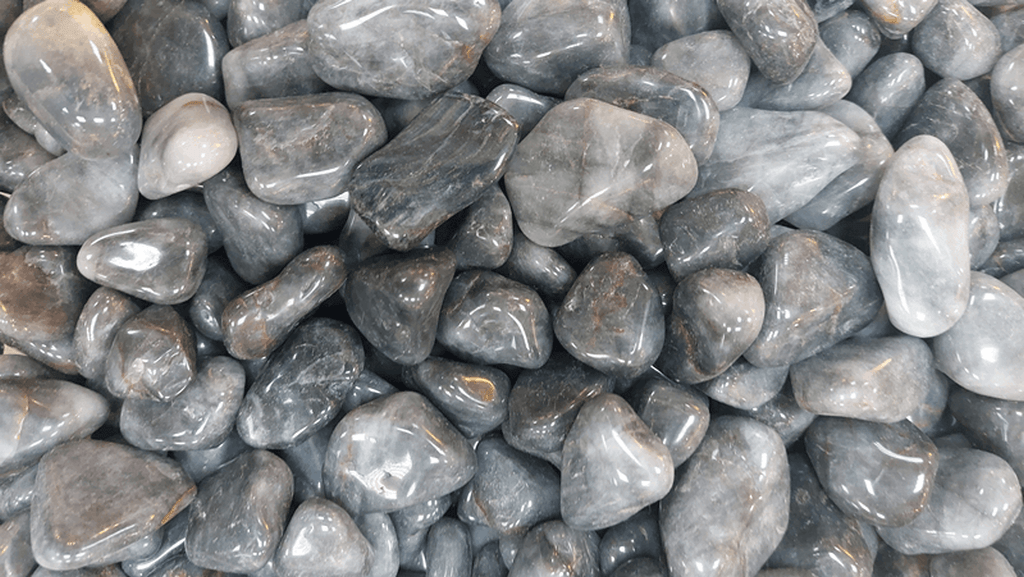 קוורץ אפור קריסטל קוורץ אפור לקרקוע ויציבות ולווי בתקופות של שינוי בחיים