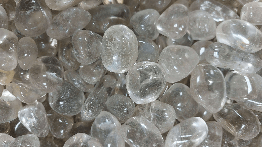 קוורץ לבן שקוף קריסטל קוורץ  לבן שקוף לאיזון אנרגטי והצ'קרות להעצמת האנרגיה האישית