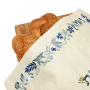 פרחים כחול צילום מלמעלה עם חלה
